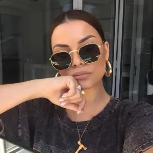 Classic Metal Women Sunglasses