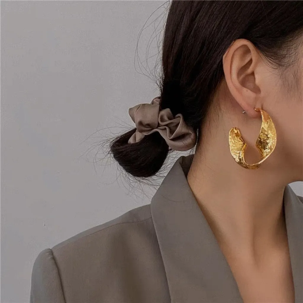 just-lil-things-clip-on-earrings-gold-jlt10018