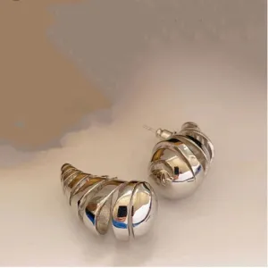 just-lil-things-silver-pin-earrings-jlt11894