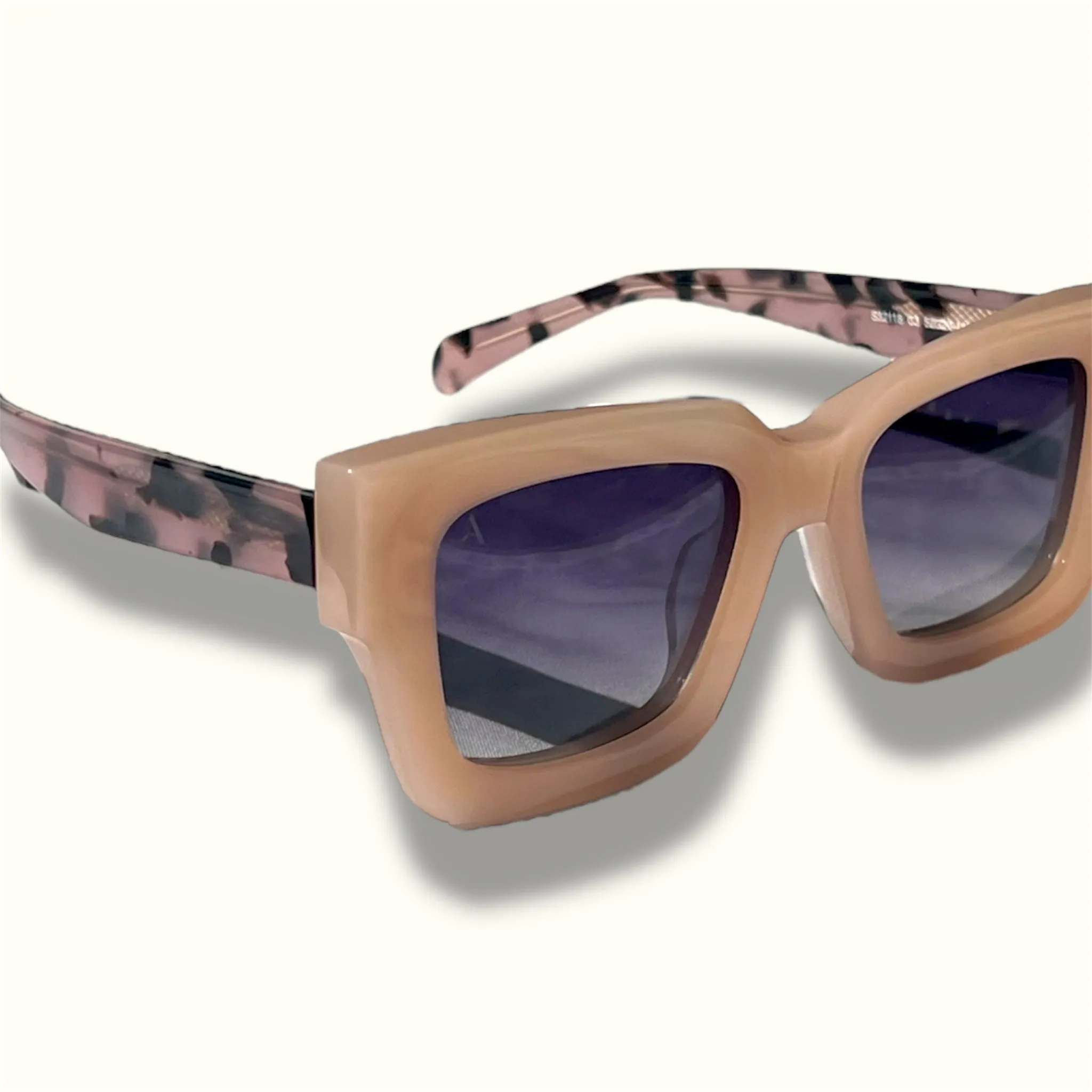 Lady Money oversized sunglasses