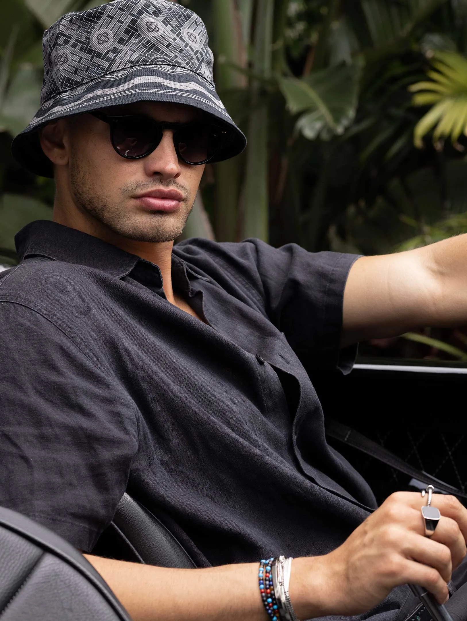 Malibu Sunglasses - Black on Black