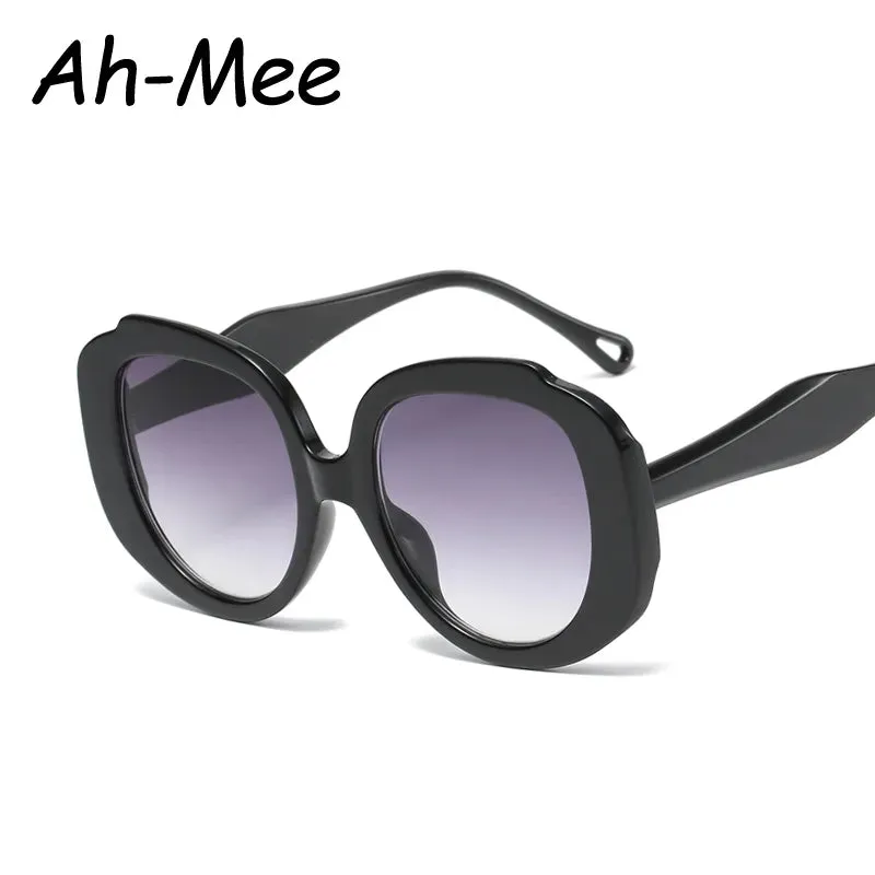 Oversize Oval Cycling Sunglasses Women Candy Color Pink Goggles Fashion Gradient Sun Glasses UV400 Eyewear Frame Ladies Shades