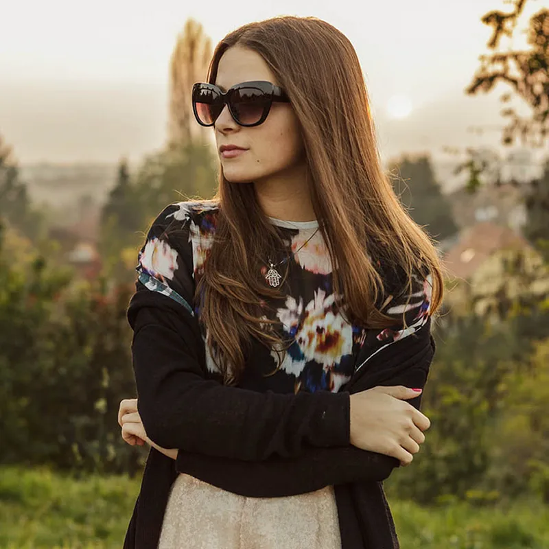 Oversize Womens Designer Cateye Fashion Sunglasses 9163