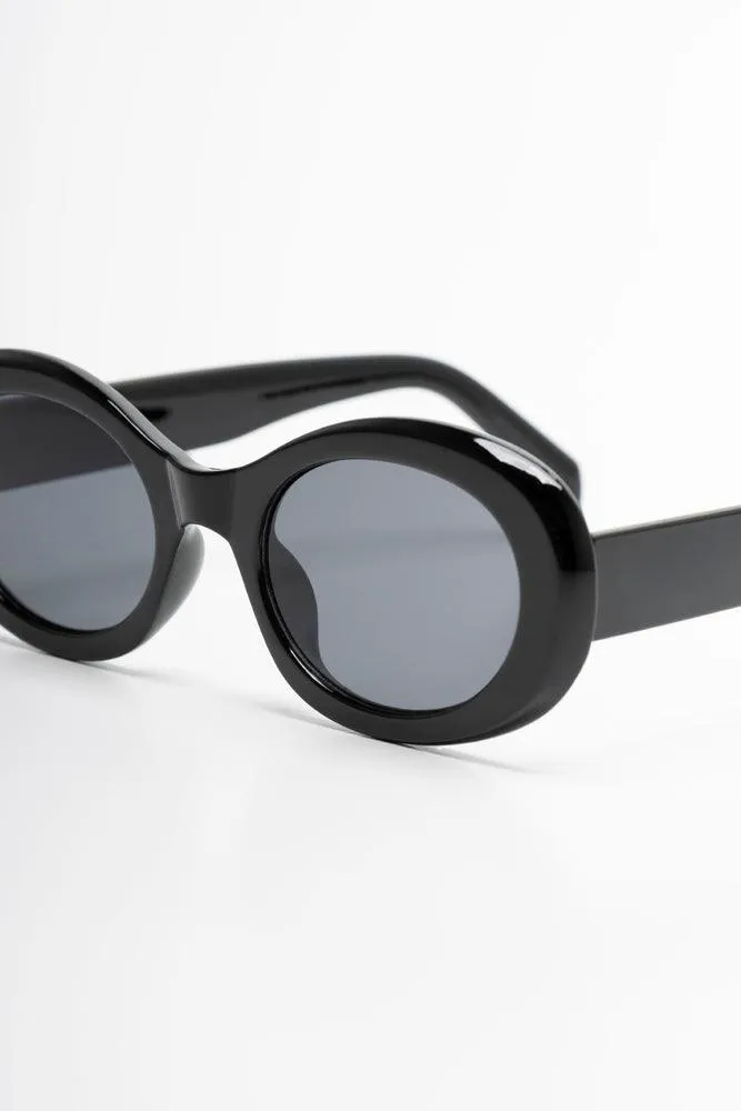 Round Sunglasses Black