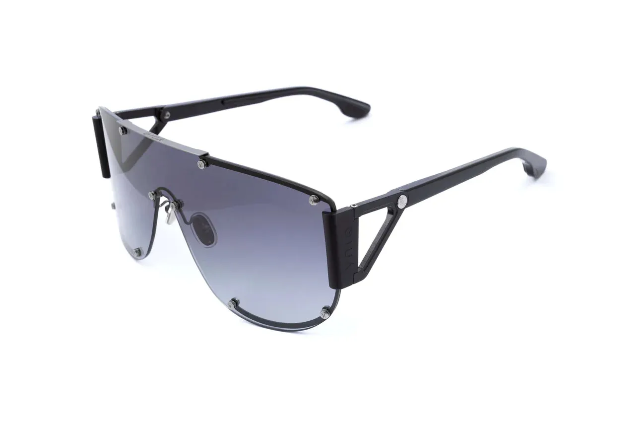 Yniq The Shield One - Black